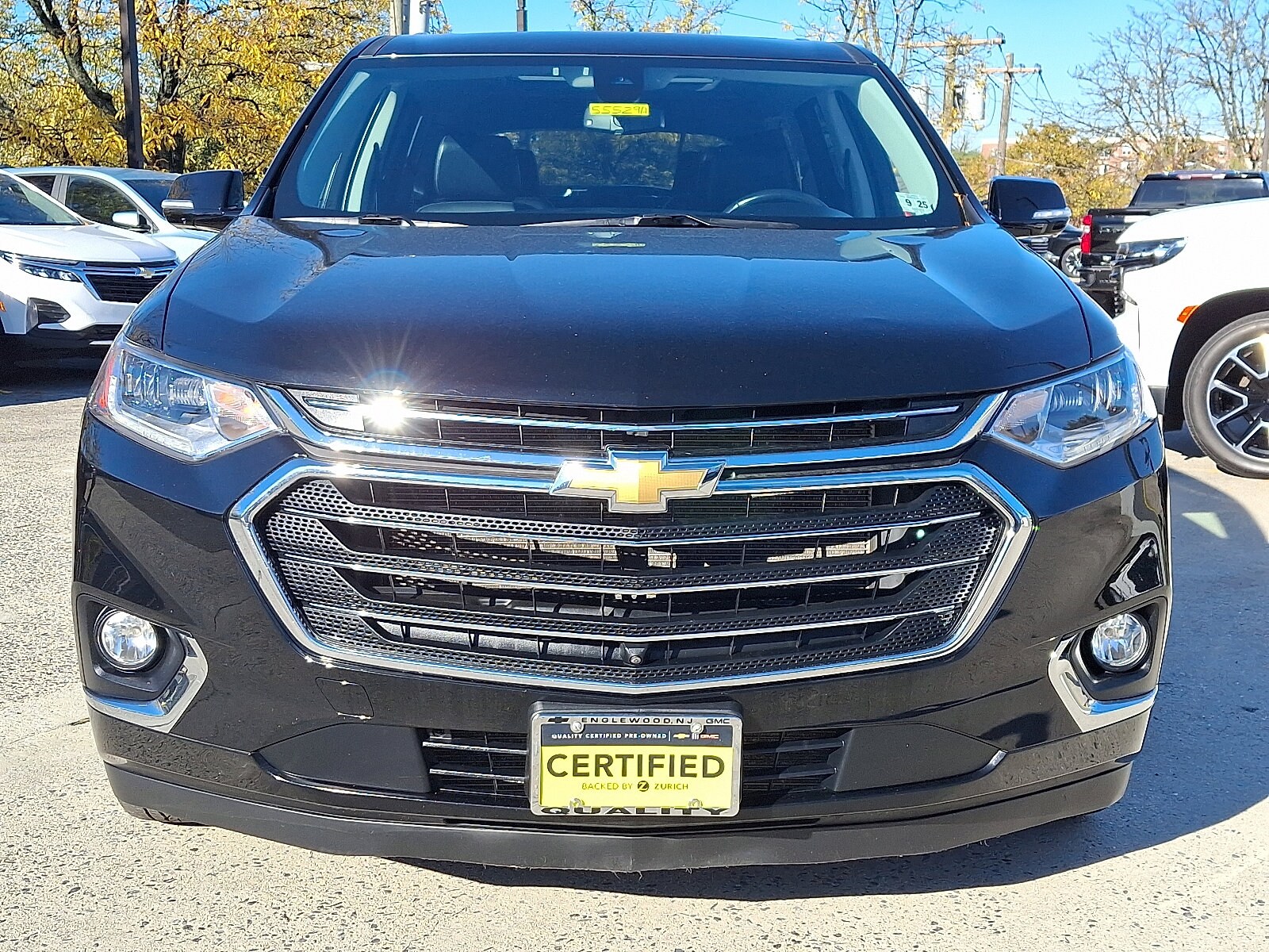 2020 Chevrolet Traverse Premier photo 2