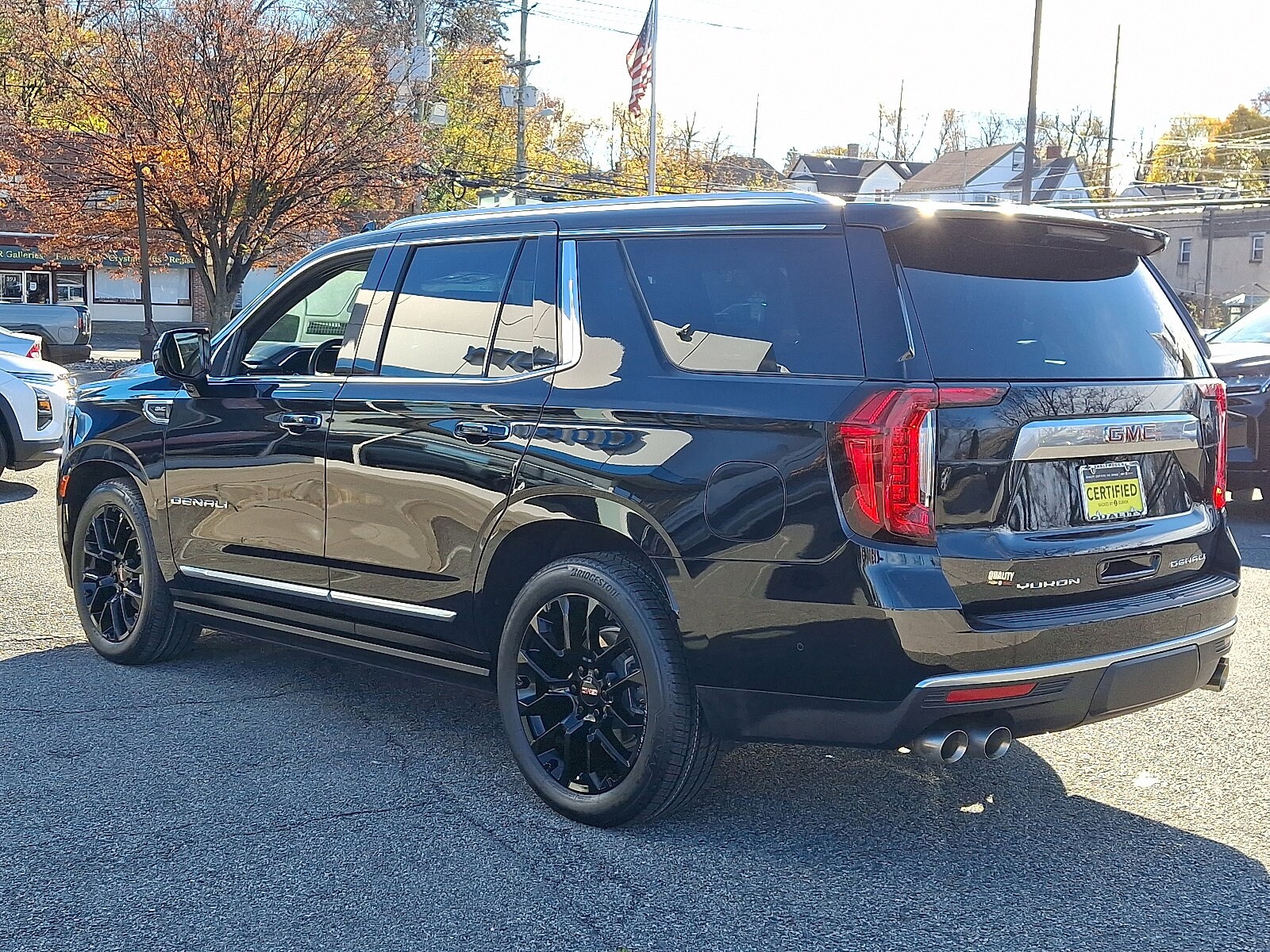 2023 Gmc Yukon Denali photo 3
