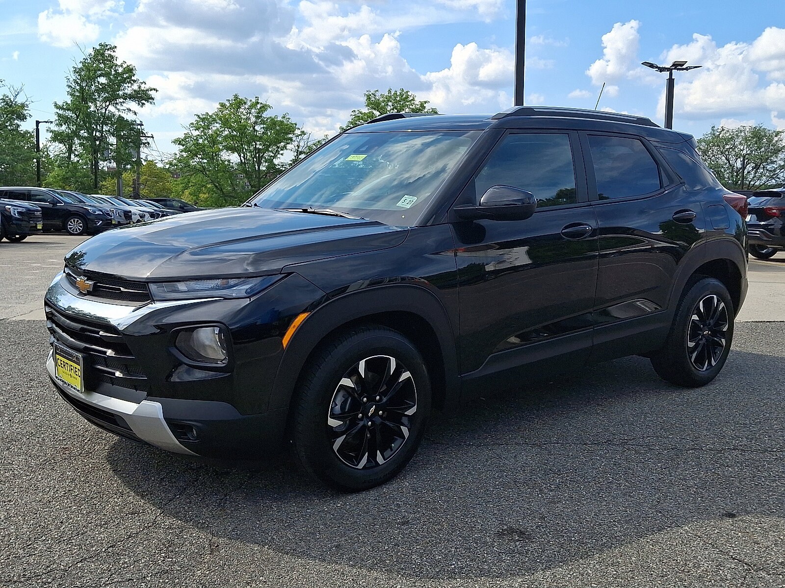2022 Chevrolet Trailblazer LT photo 3