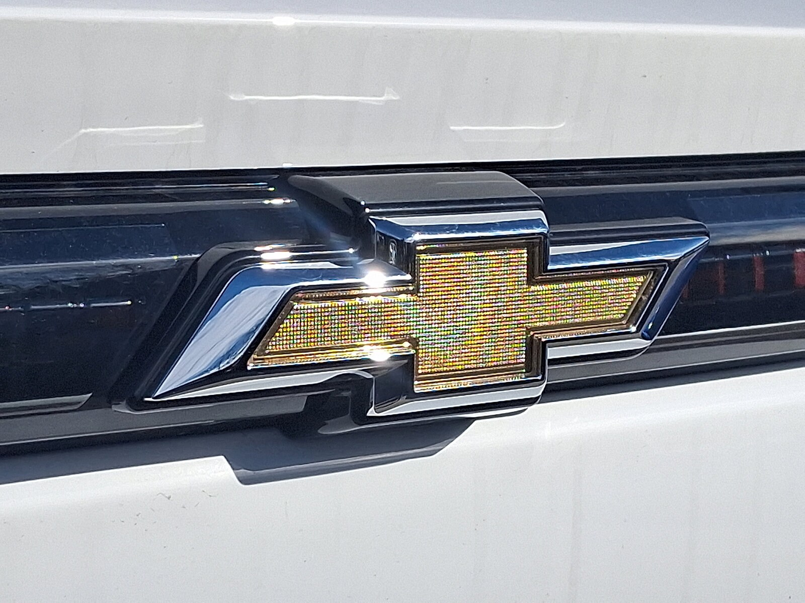 2026 Chevrolet Equinox EV 1LT photo 2