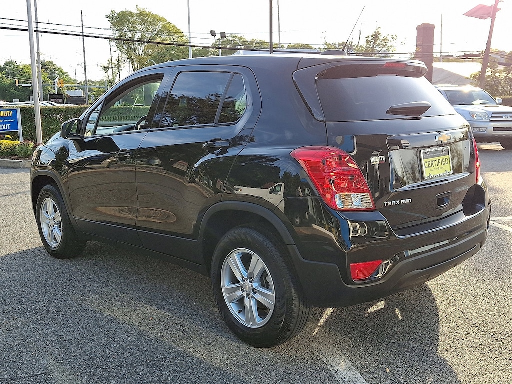 Used 2022 Chevrolet Trax LS SUV
