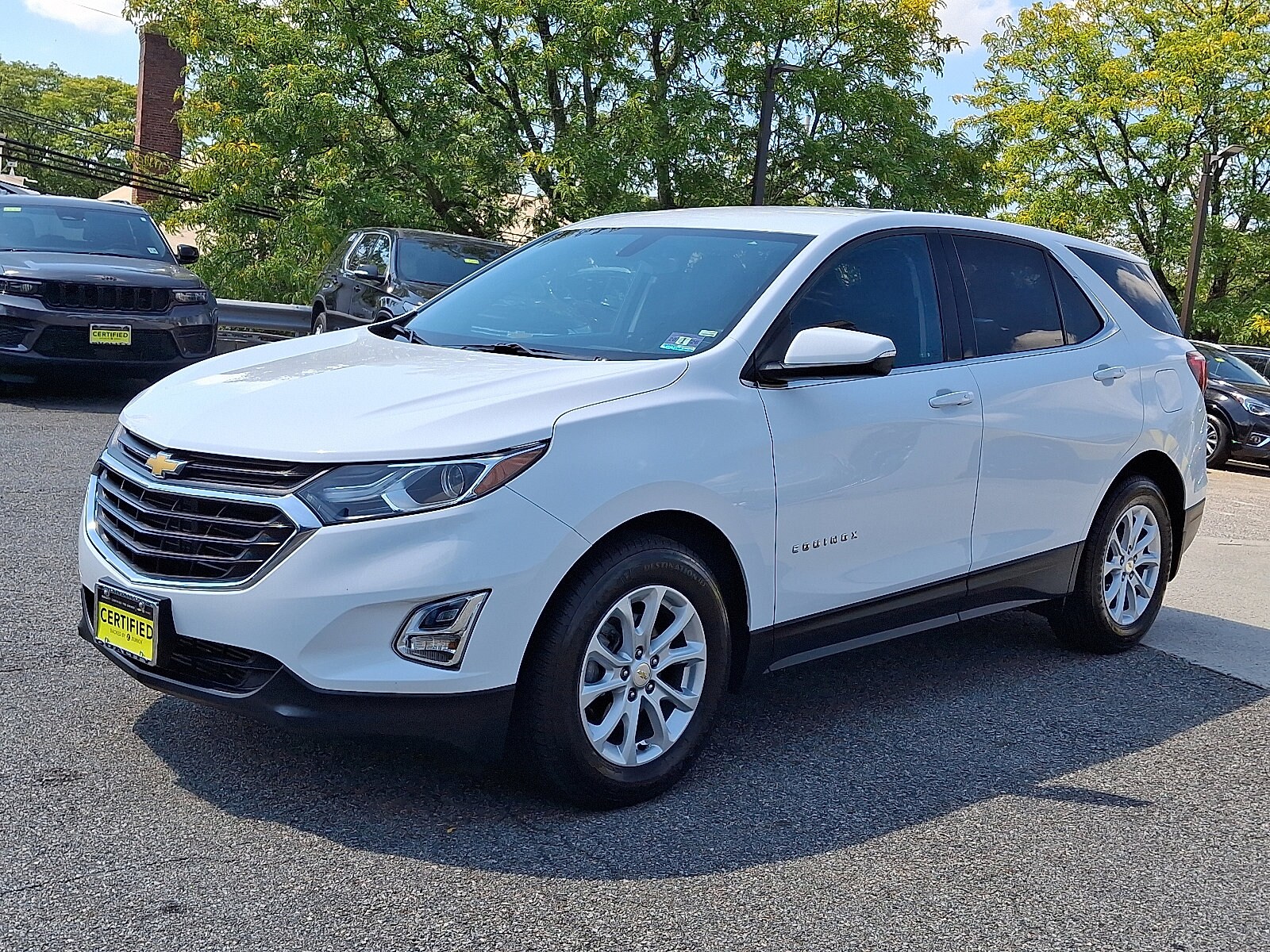2019 Chevrolet Equinox LT photo 3