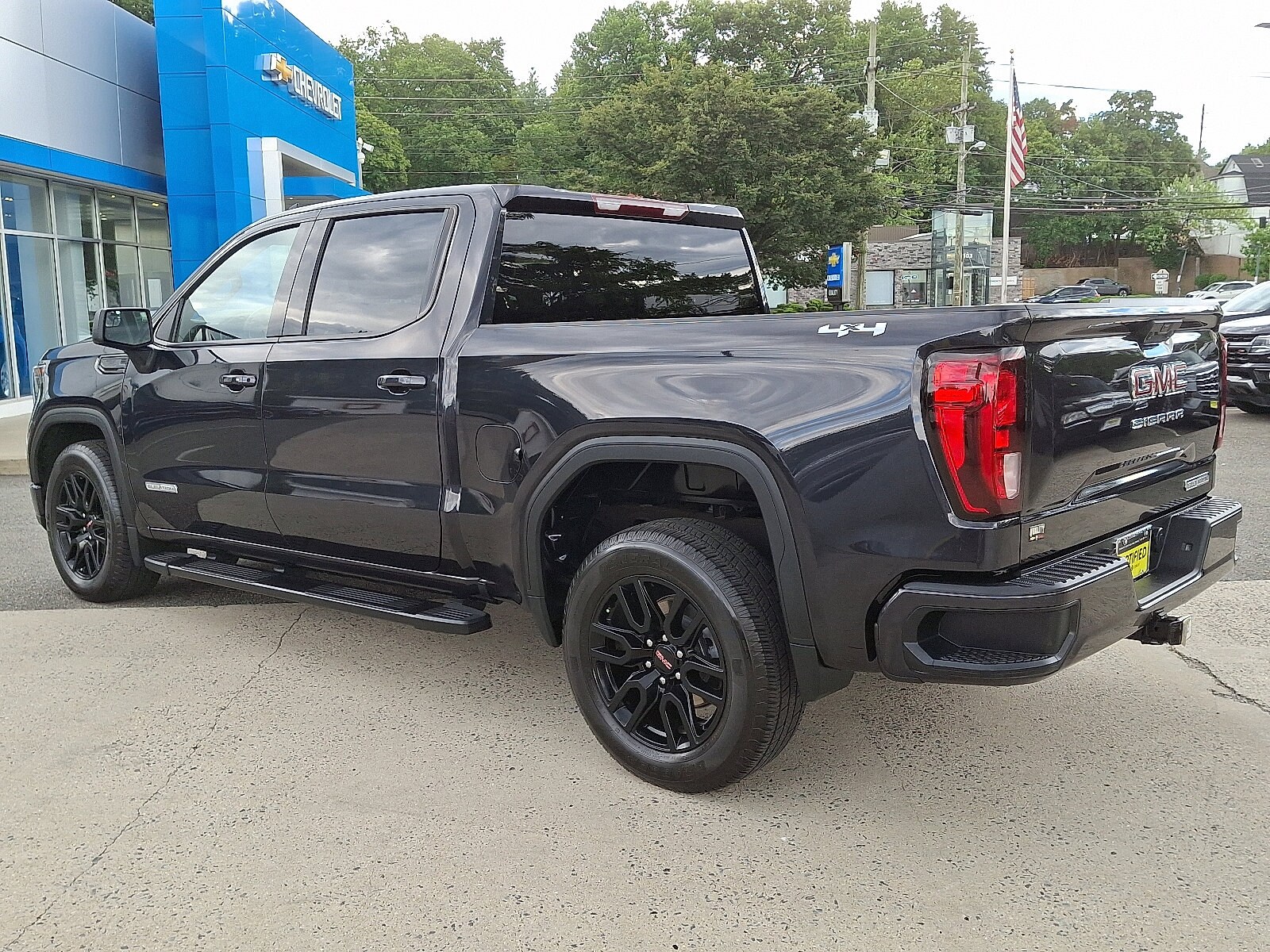 2023 Gmc Sierra 1500 Elevation photo 2