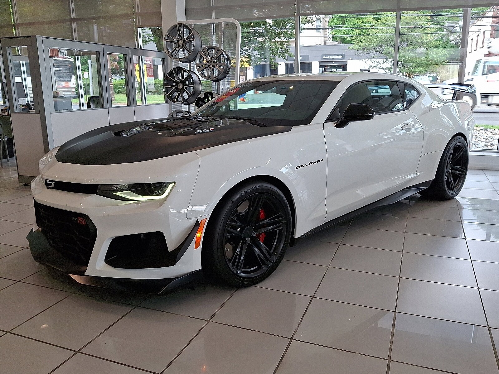 2019 Chevrolet Camaro ZL1 photo 3