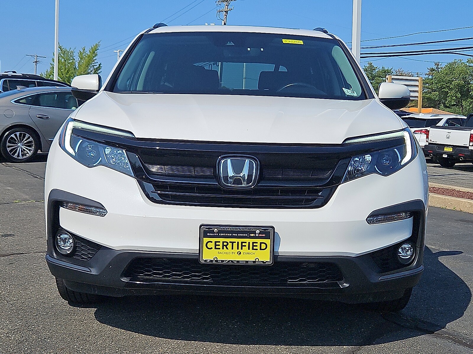 2022 Honda Pilot Special Edition photo 3