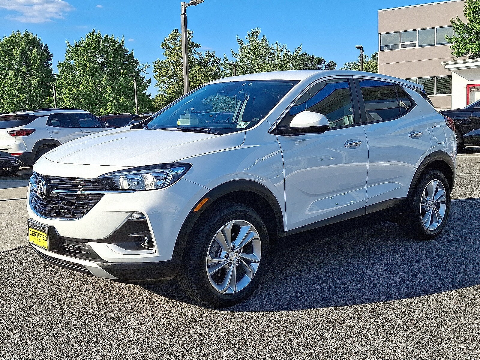 2022 Buick Encore GX Preferred photo 2
