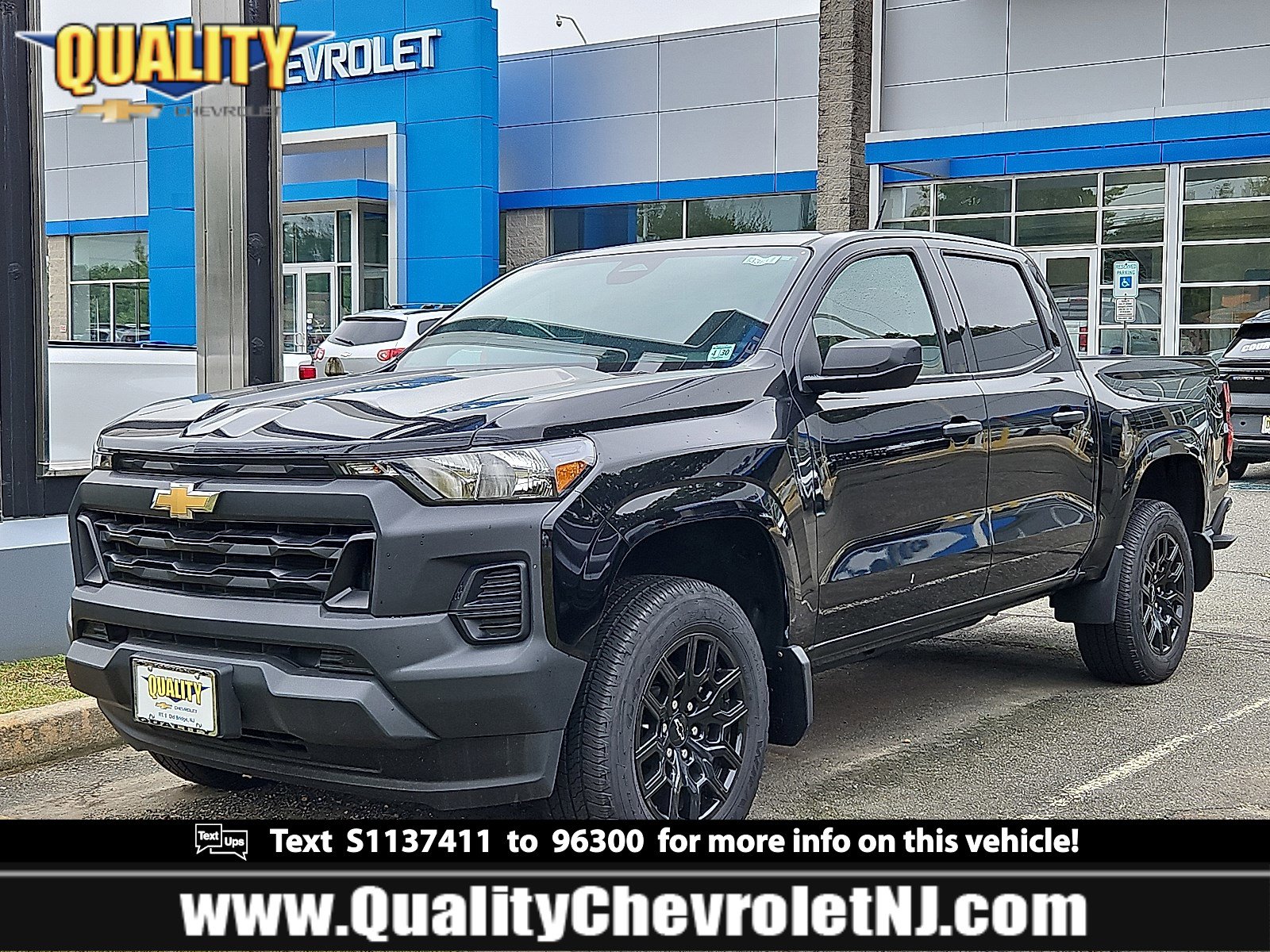 2025 Chevrolet Colorado Work Truck's photo