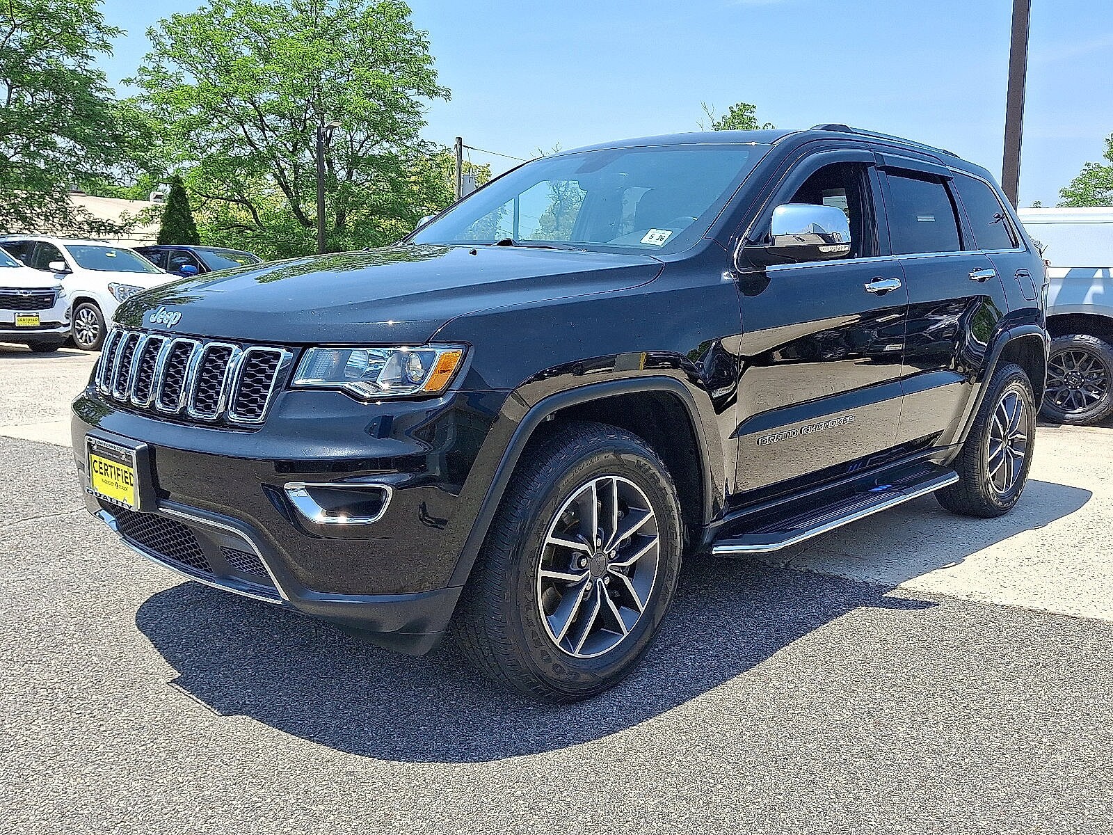 2021 Jeep Grand Cherokee Limited photo 2