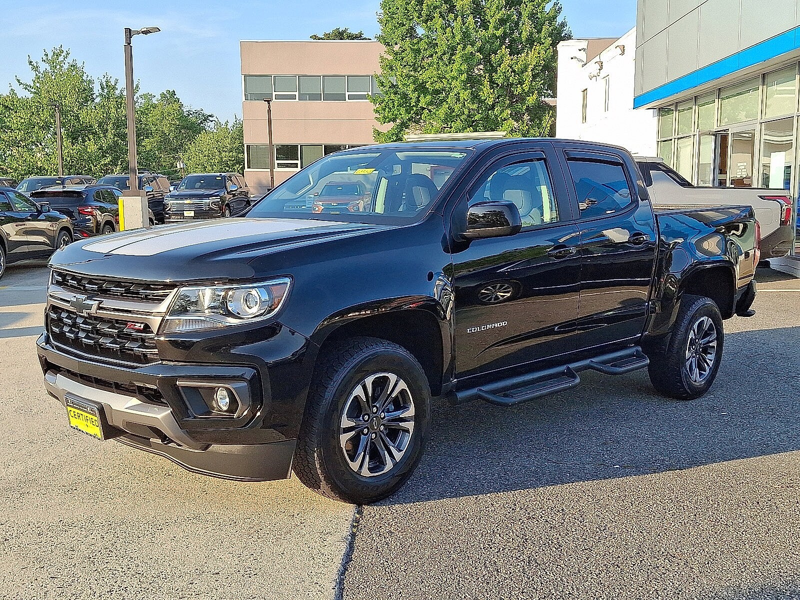 2022 Chevrolet Colorado Z71 photo 3