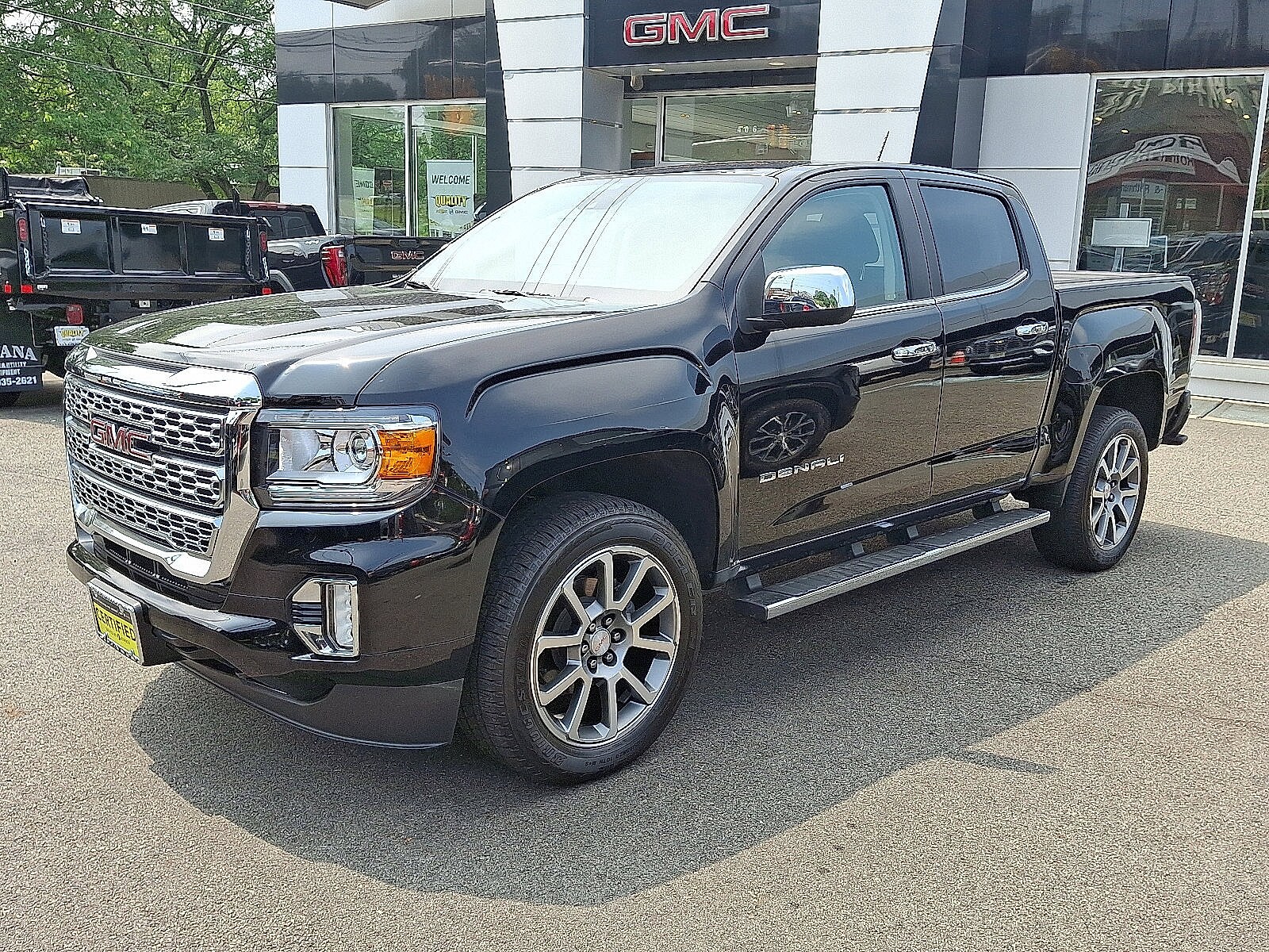 2022 Gmc Canyon Denali photo 2