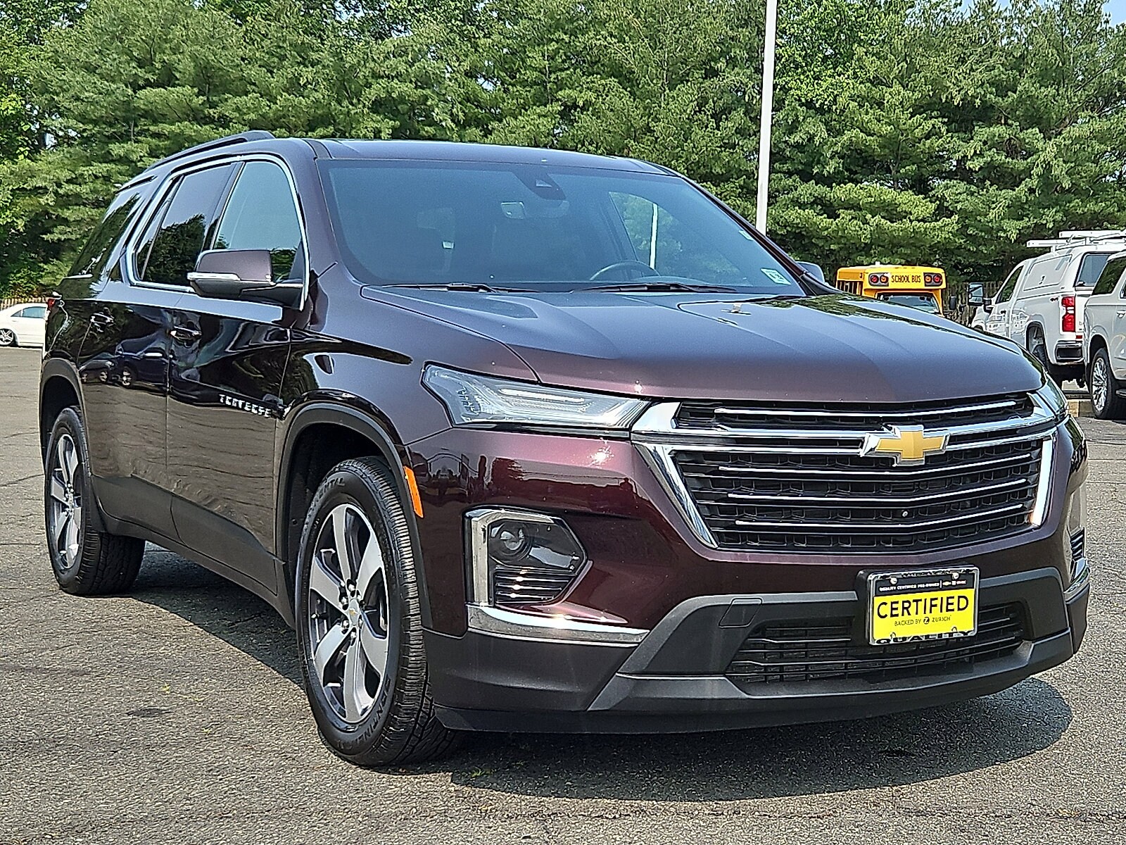 2023 Chevrolet Traverse Leather photo 2