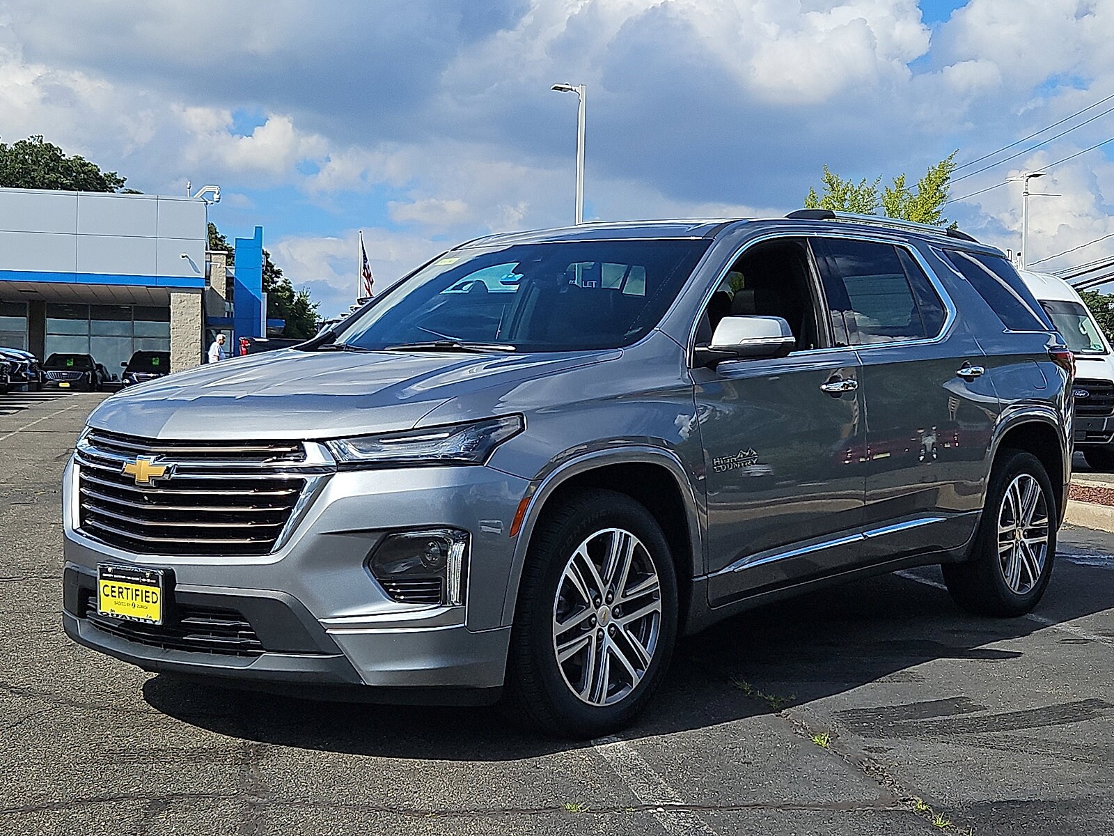2023 Chevrolet Traverse High Country photo 3