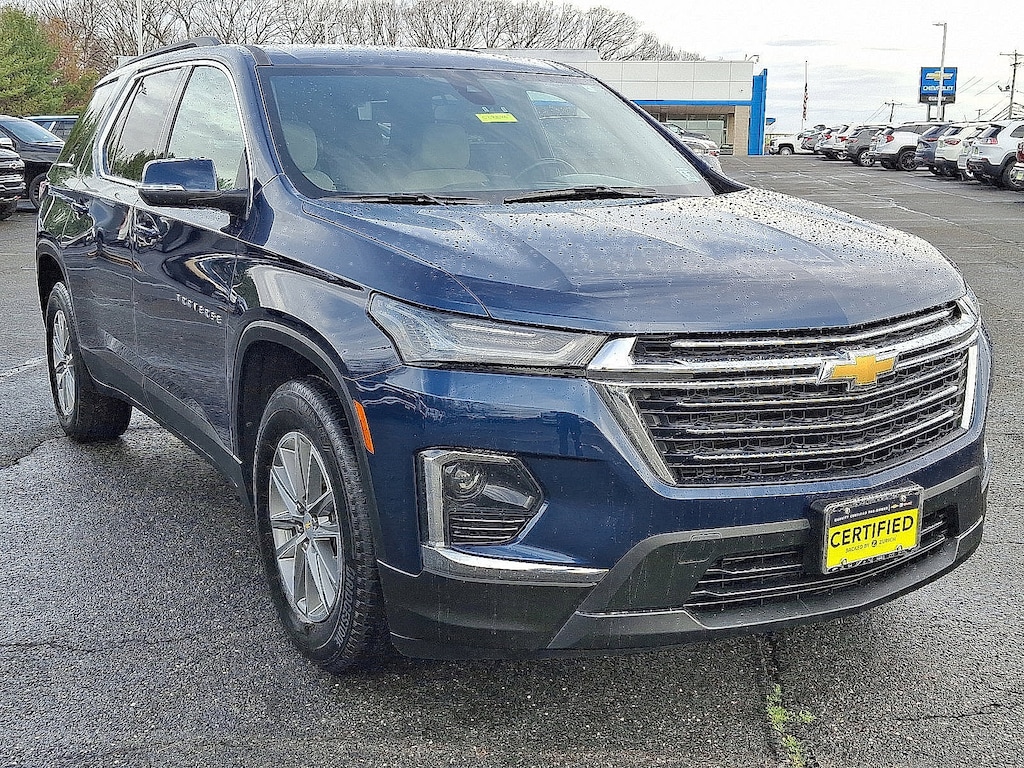 Used 2022 Chevrolet Traverse LT Cloth SUV