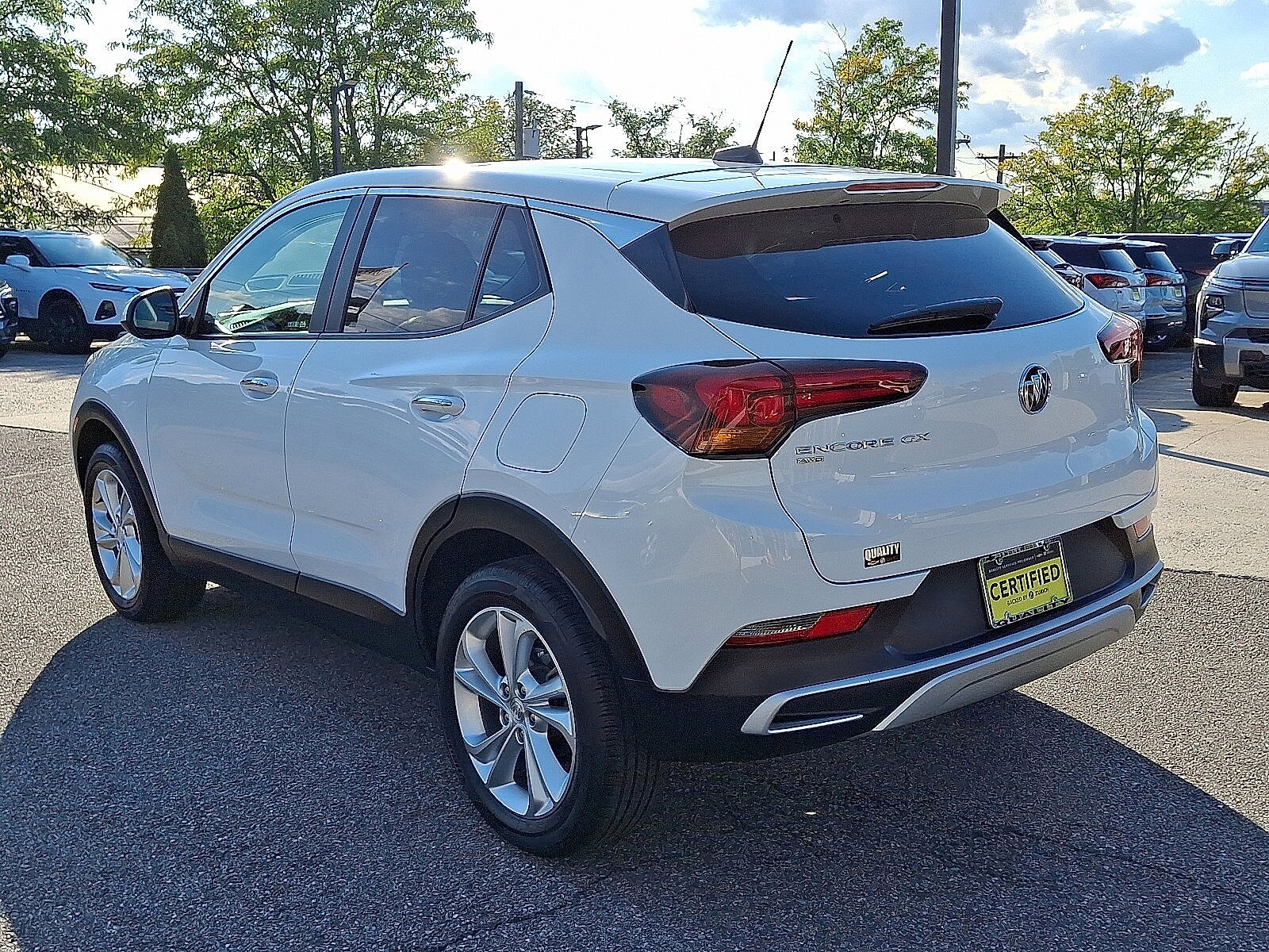 2022 Buick Encore GX Preferred photo 3