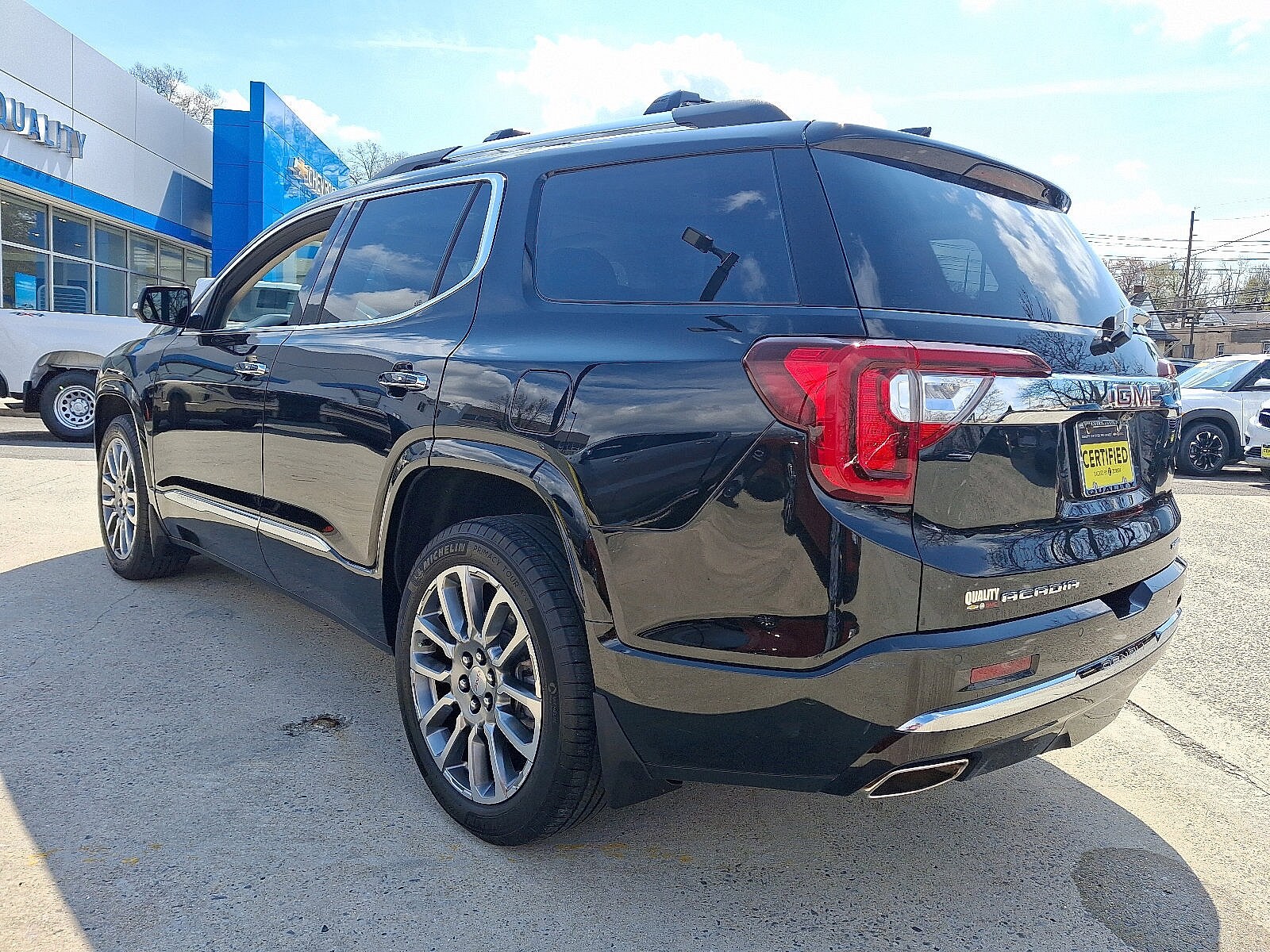 2022 Gmc Acadia Denali photo 3