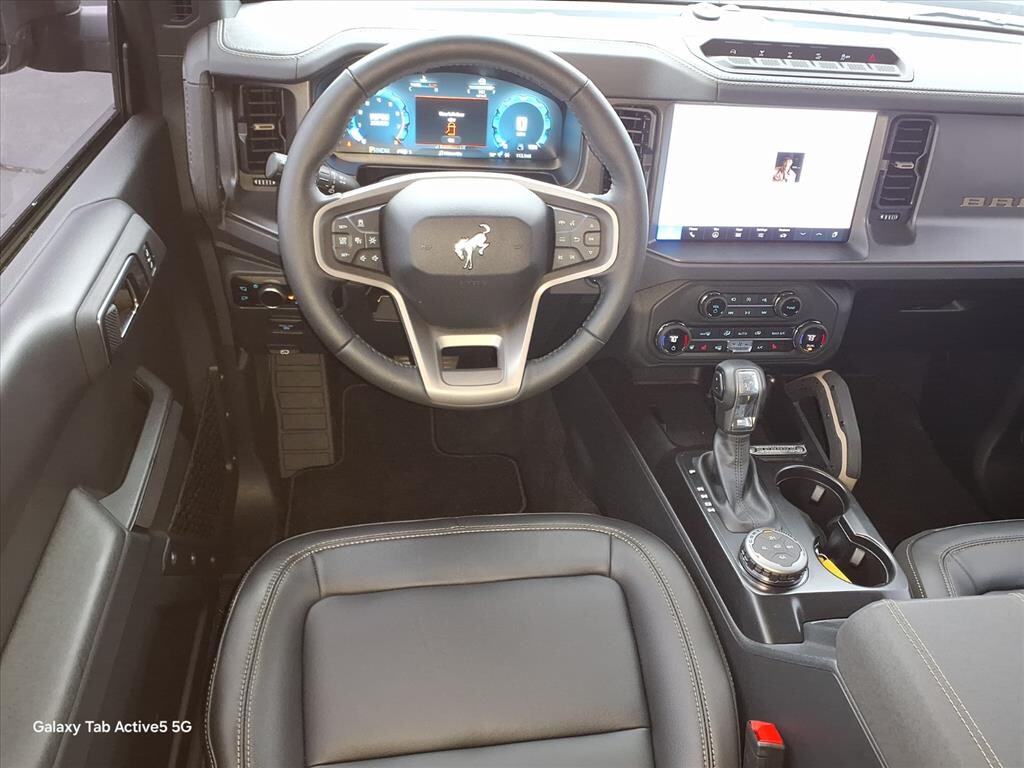 New 2025 Ford Bronco Badlands SUV