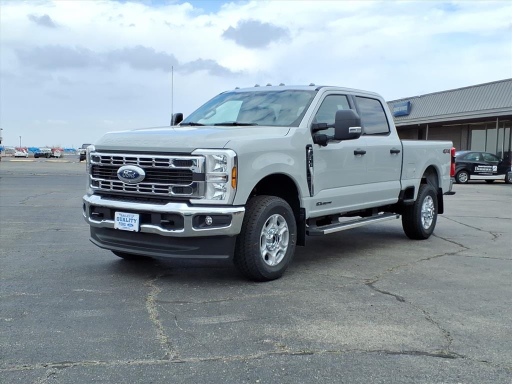 New 2026 Ford Super Duty F-350 XLT TRUCK