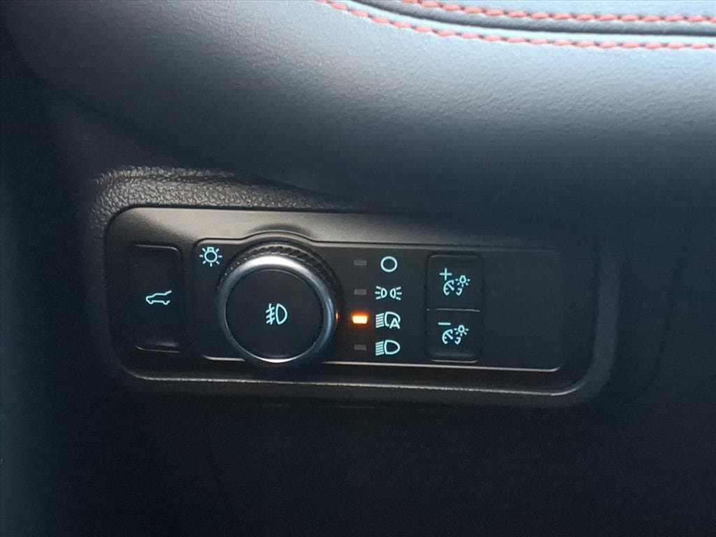 2026 Ford Explorer ST - Photo 14