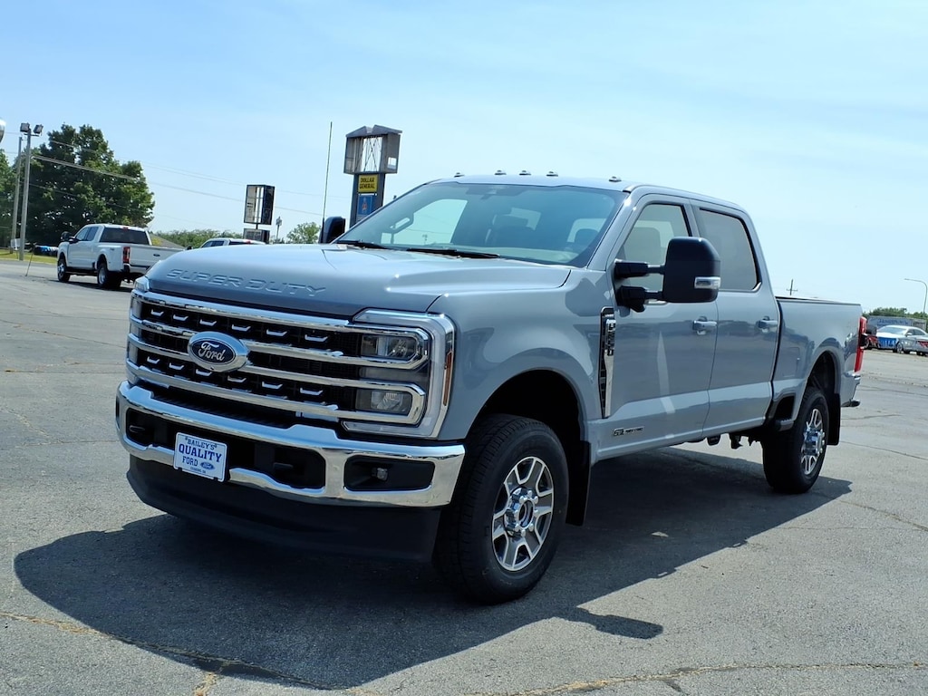 New 2026 Ford Super Duty F-350® Lariat® TRUCK
