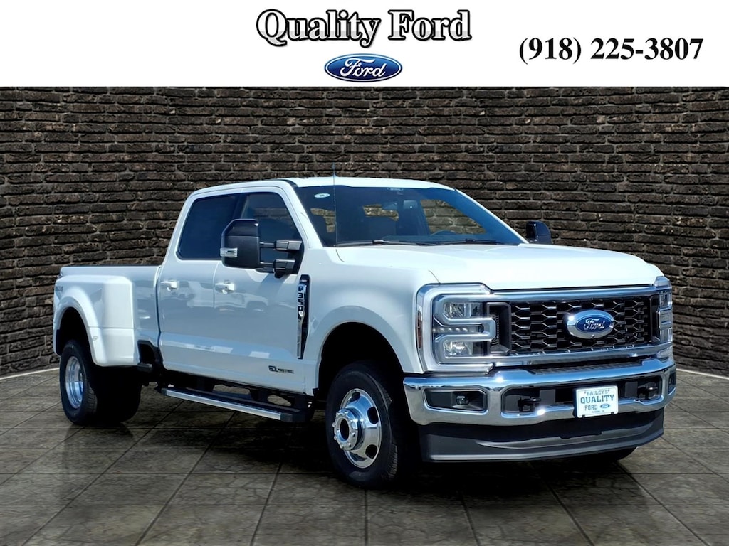 New 2026 Ford Super Duty F-350® Lariat® TRUCK