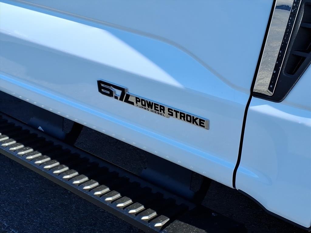 2026 Ford F-350 Super Duty Chassis Cab XL - Photo 19