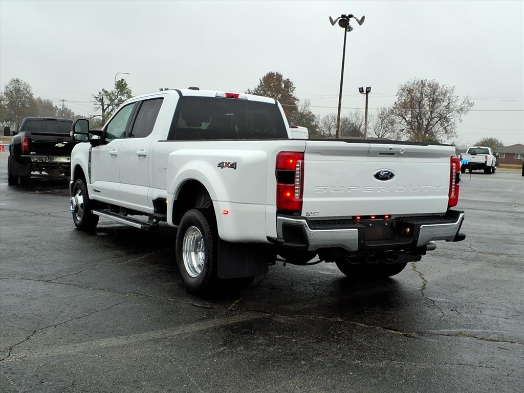 New 2026 Ford Super Duty F-350 Lariat TRUCK