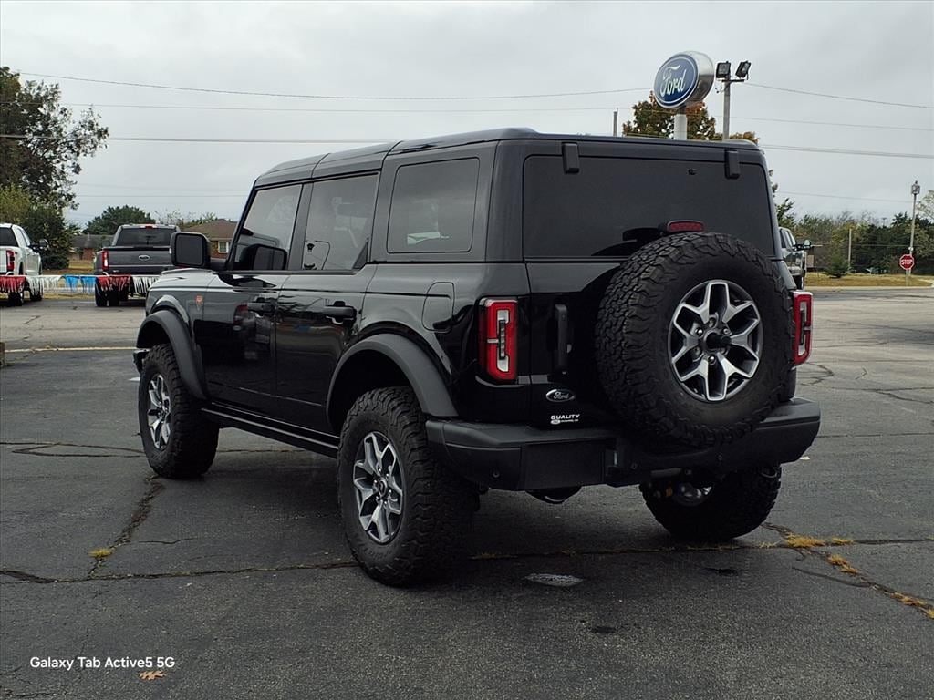 New 2025 Ford Bronco Badlands SUV