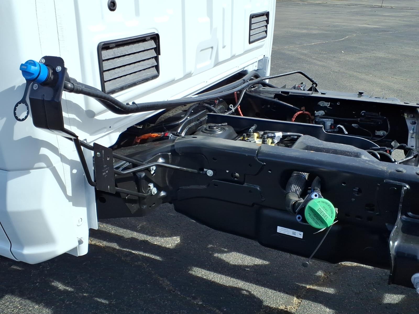 2026 Ford F-350 Super Duty Chassis Cab XL - Photo 18