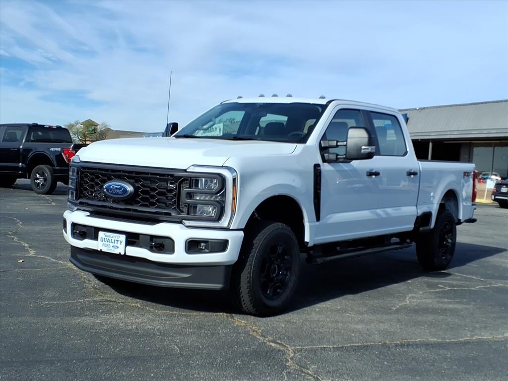 New 2026 Ford F-250 XL 4x4 XL Crew Cab 6.8 ft. SB Pickup