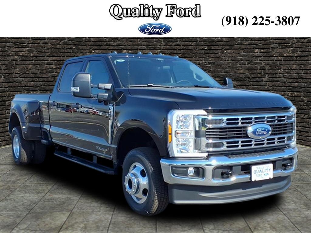 New 2026 Ford F-350 XLT 4x4 XLT Crew Cab 8 ft. LB DRW Pickup