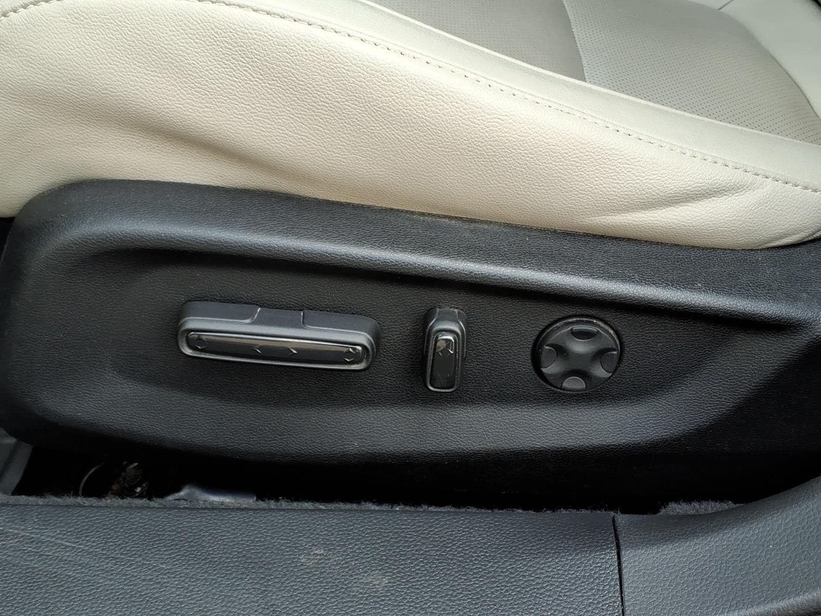 2021 Honda Accord Touring - Photo 19
