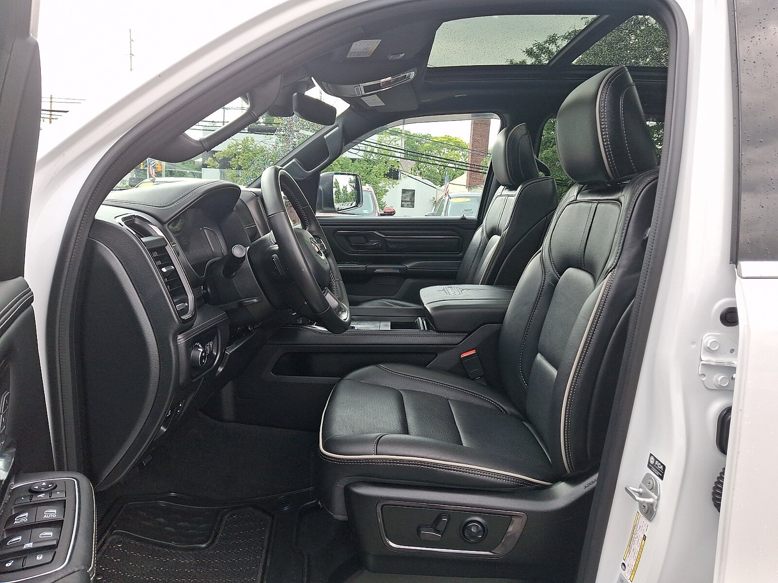 2023 RAM Ram 1500 Pickup Limited - Photo 14