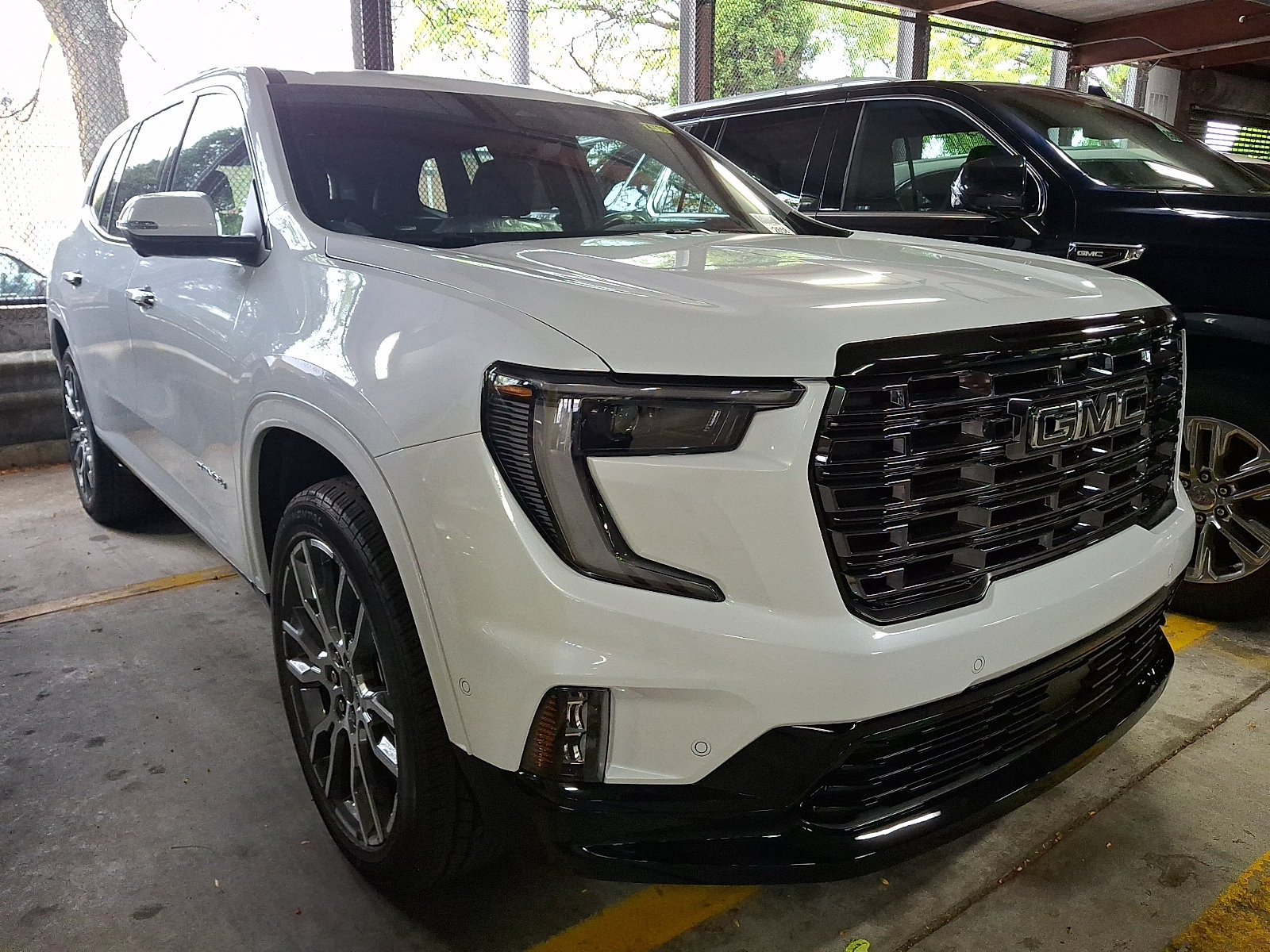 2027 GMC Acadia