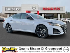 2025 Nissan Altima SR Sedan