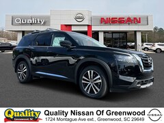 2025 Nissan Pathfinder Platinum SUV