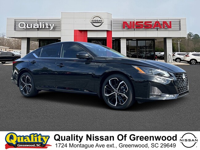 2025 Nissan Altima SR Sedan