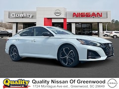 2026 Nissan Altima SR Sedan