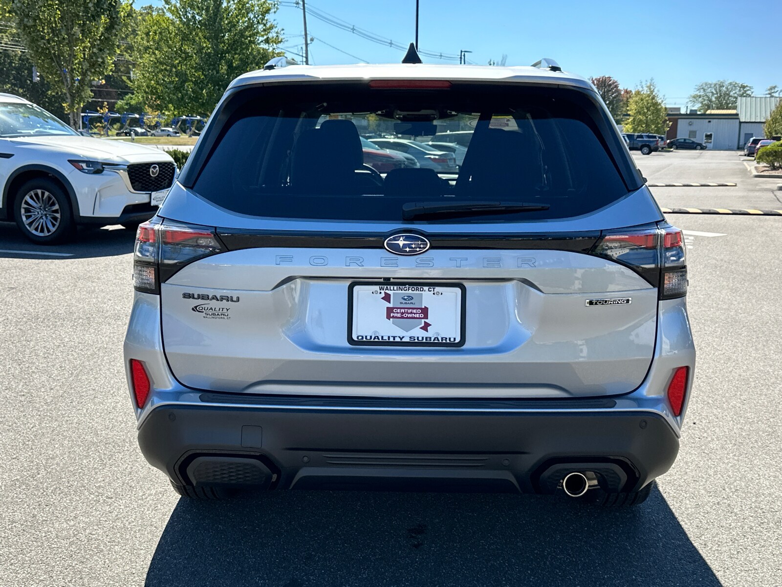 2025 Subaru Forester Touring photo 2