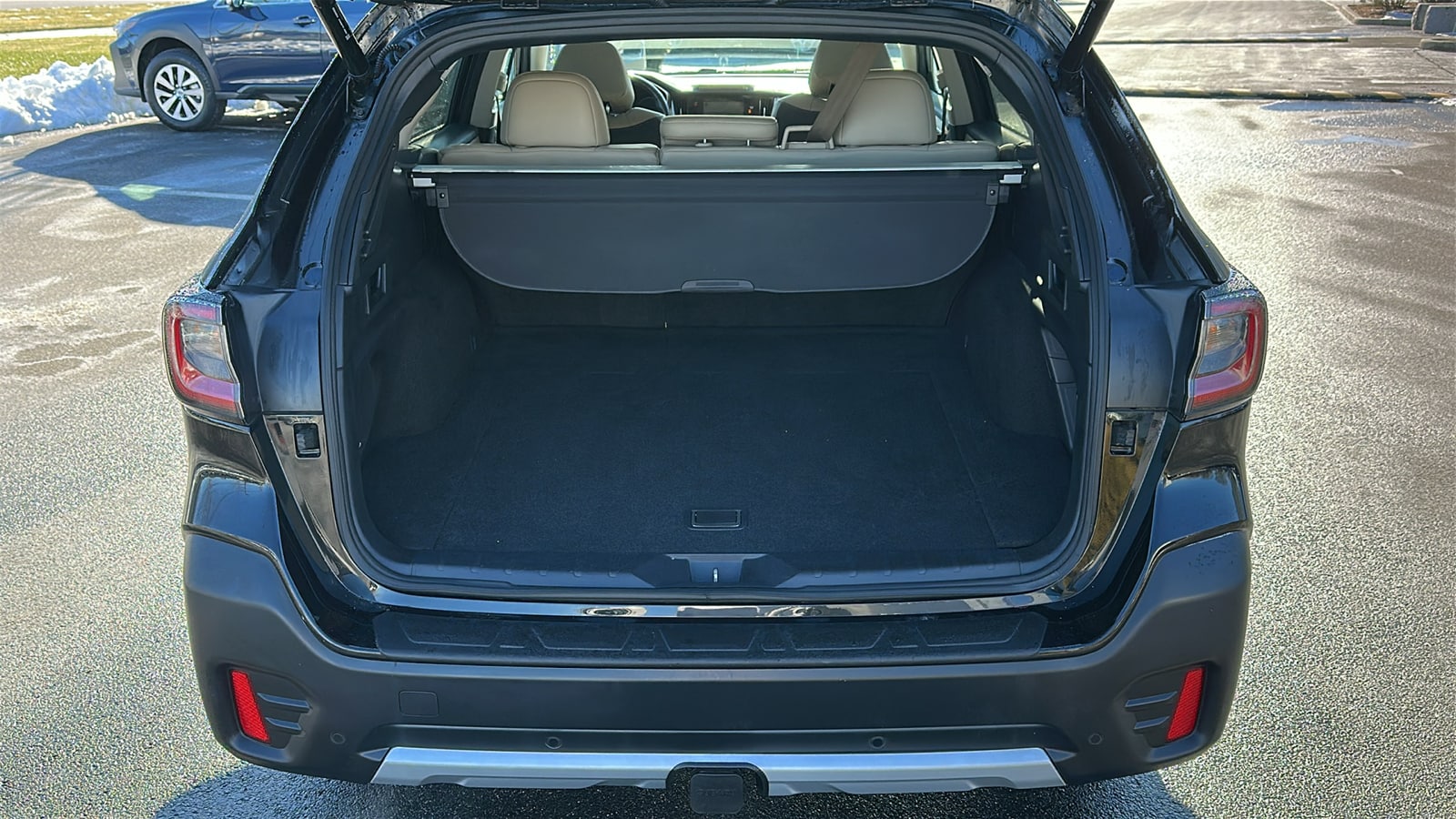 2021 Subaru Outback Limited - Photo 25