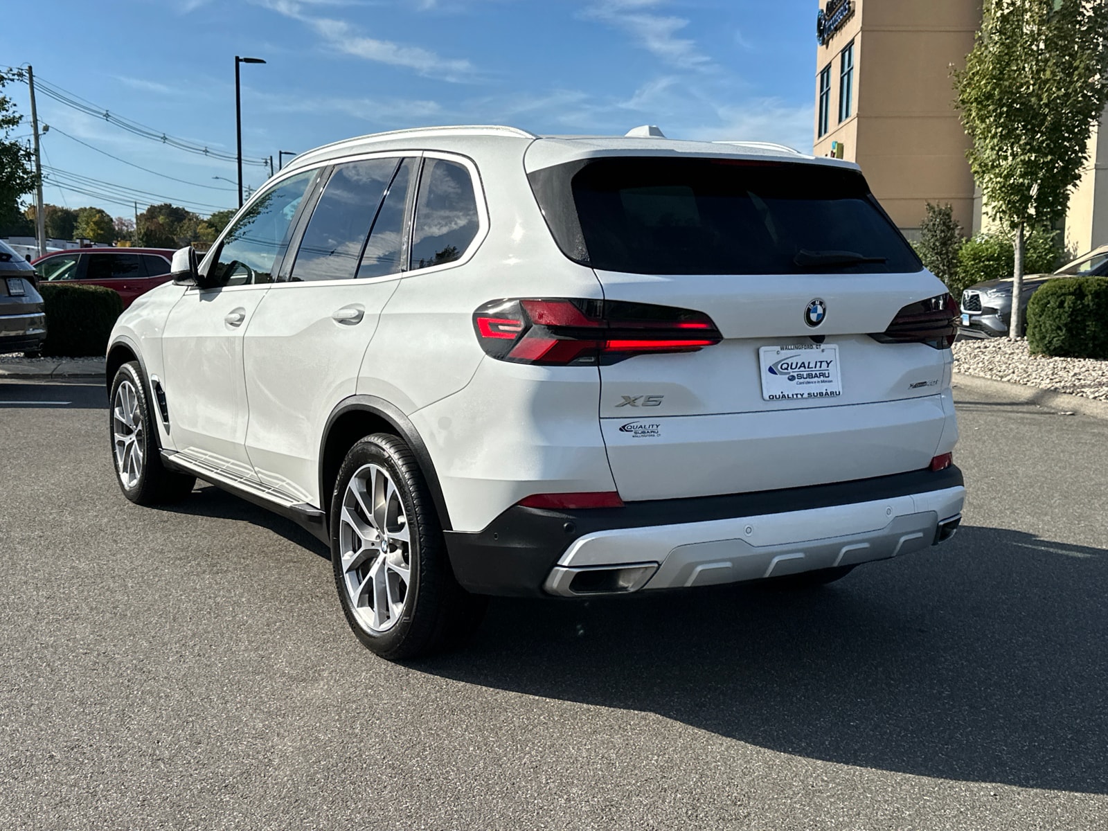 Used 2024 BMW X5 40i with VIN 5UX23EU02R9U41675 for sale in Wallingford, CT