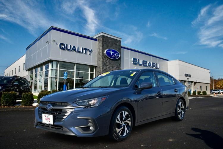 2025 Subaru Legacy Premium's photo