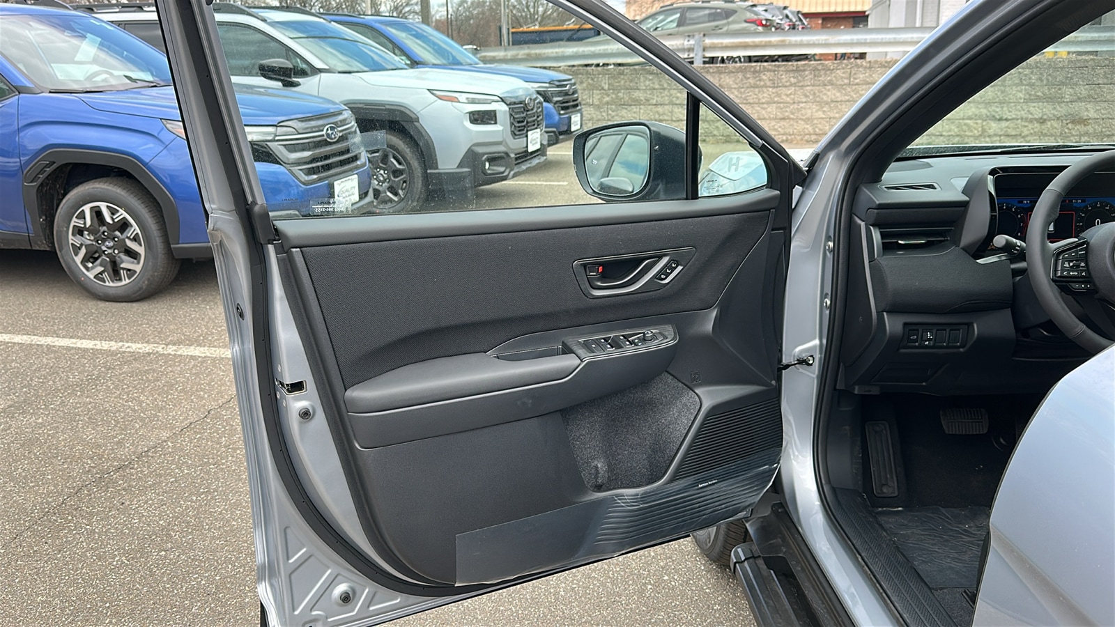 2026 Subaru Outback Limited - Photo 8