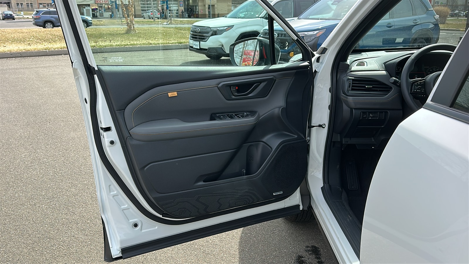 2026 Subaru Forester Wilderness - Photo 8