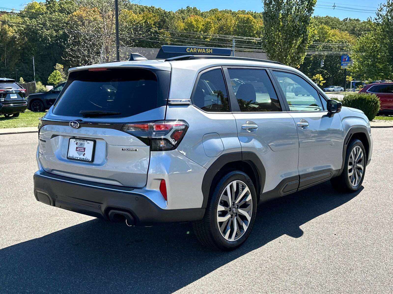 2025 Subaru Forester Touring photo 3