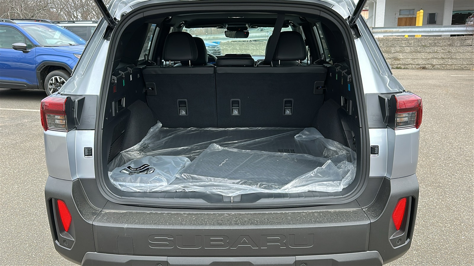 2026 Subaru Outback Limited - Photo 27