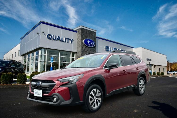 2023 Subaru Outback Premium's photo