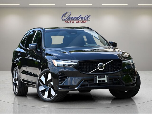 2024 Volvo XC60 plug-in hybrid T8 Plus Dark SUV