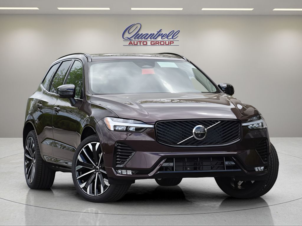 2026 Volvo XC60 B5 Ultra Dark AWD's photo