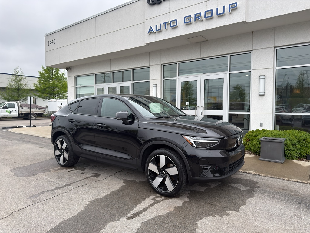 2023 Volvo C40 P8 Recharge Ultimate AWD's photo