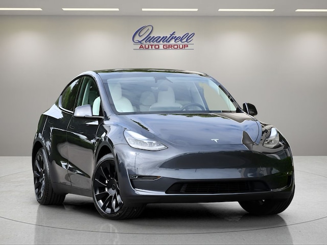2024 Tesla Model Y Long Range SUV